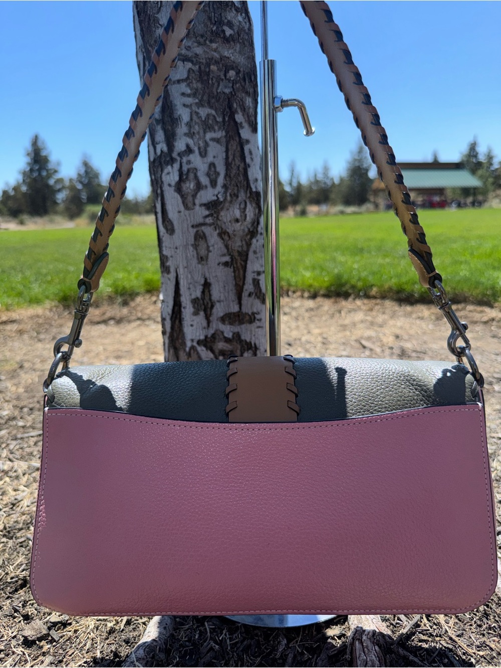 COACH Georgie Colorblock Leather Shoulder Bag with Whipstitch Trim EUC - Picture 4 of 8